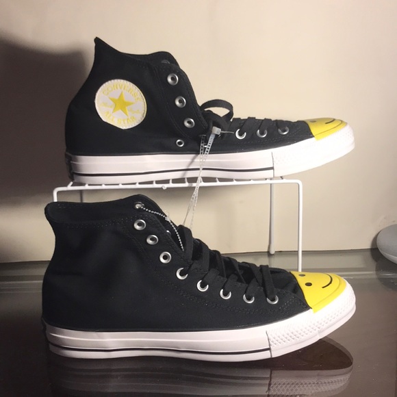 converse smiley converse smiley